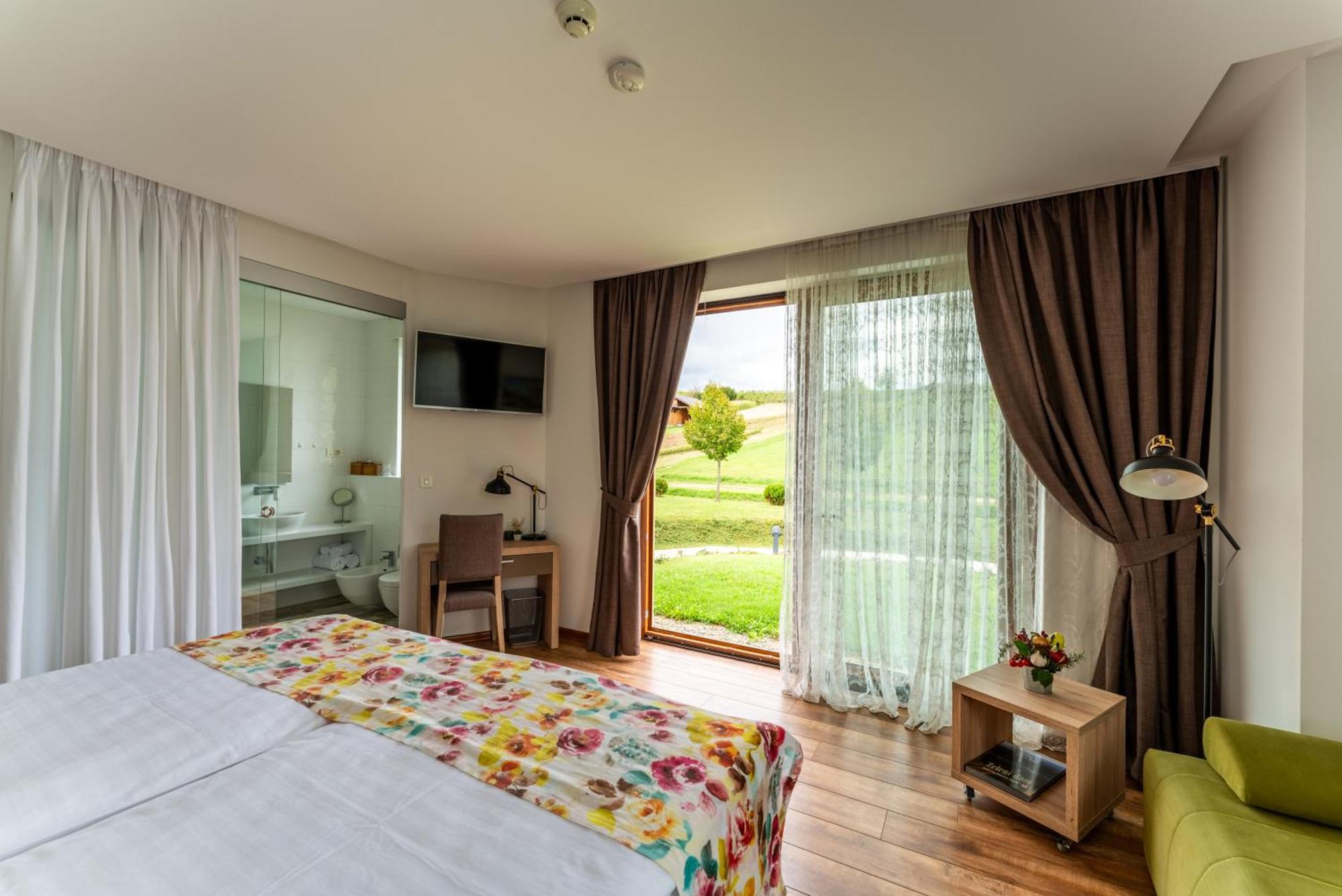 Bed&Breakfast Vinarija Coner Bjelovar Εξωτερικό φωτογραφία