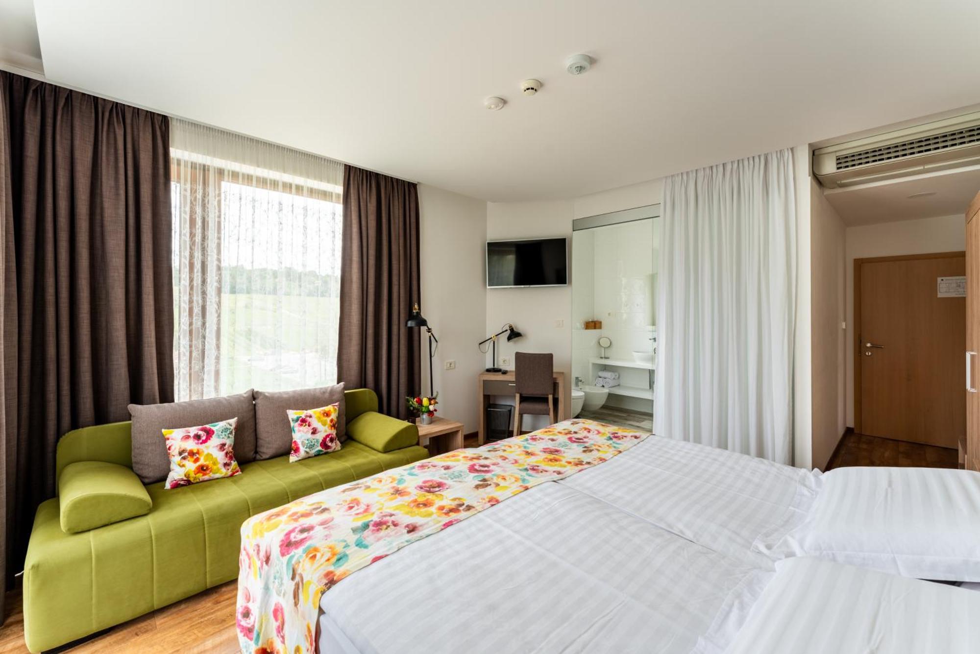 Bed&Breakfast Vinarija Coner Bjelovar Εξωτερικό φωτογραφία